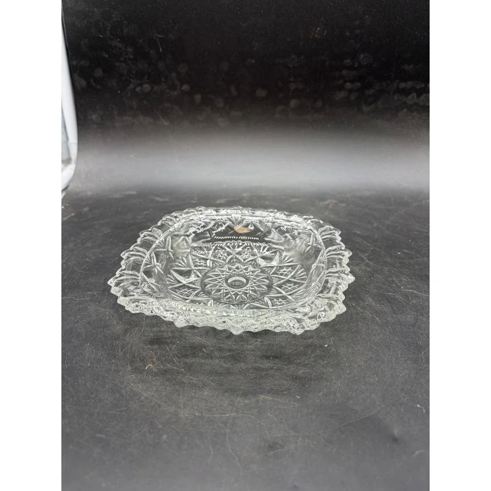 Vintage Clear Pressed Glass Starburst Scalloped Edge Trinket Dish 5.5 Inch